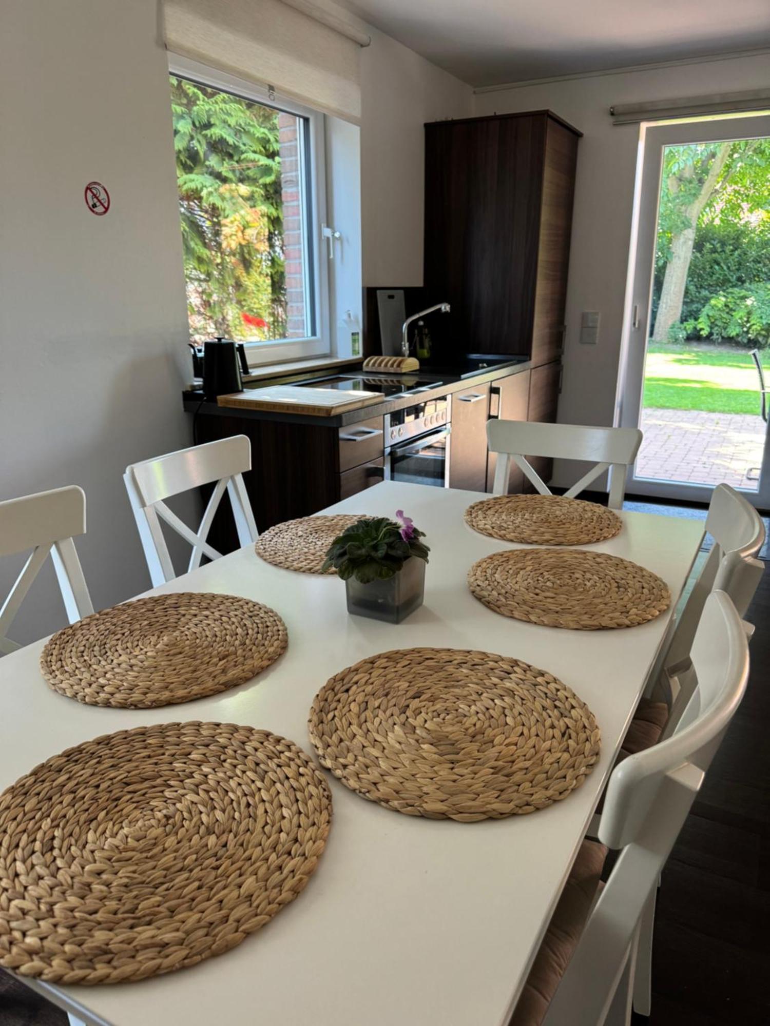 Modern House Gehrden Auf 2 Etagen, Nice Garten, Barbecue, Contactless Check-In, Free Parking Εξωτερικό φωτογραφία