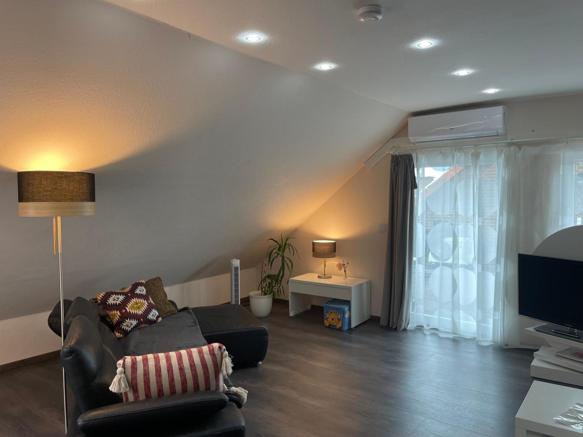 Modern House Gehrden Auf 2 Etagen, Nice Garten, Barbecue, Contactless Check-In, Free Parking Εξωτερικό φωτογραφία