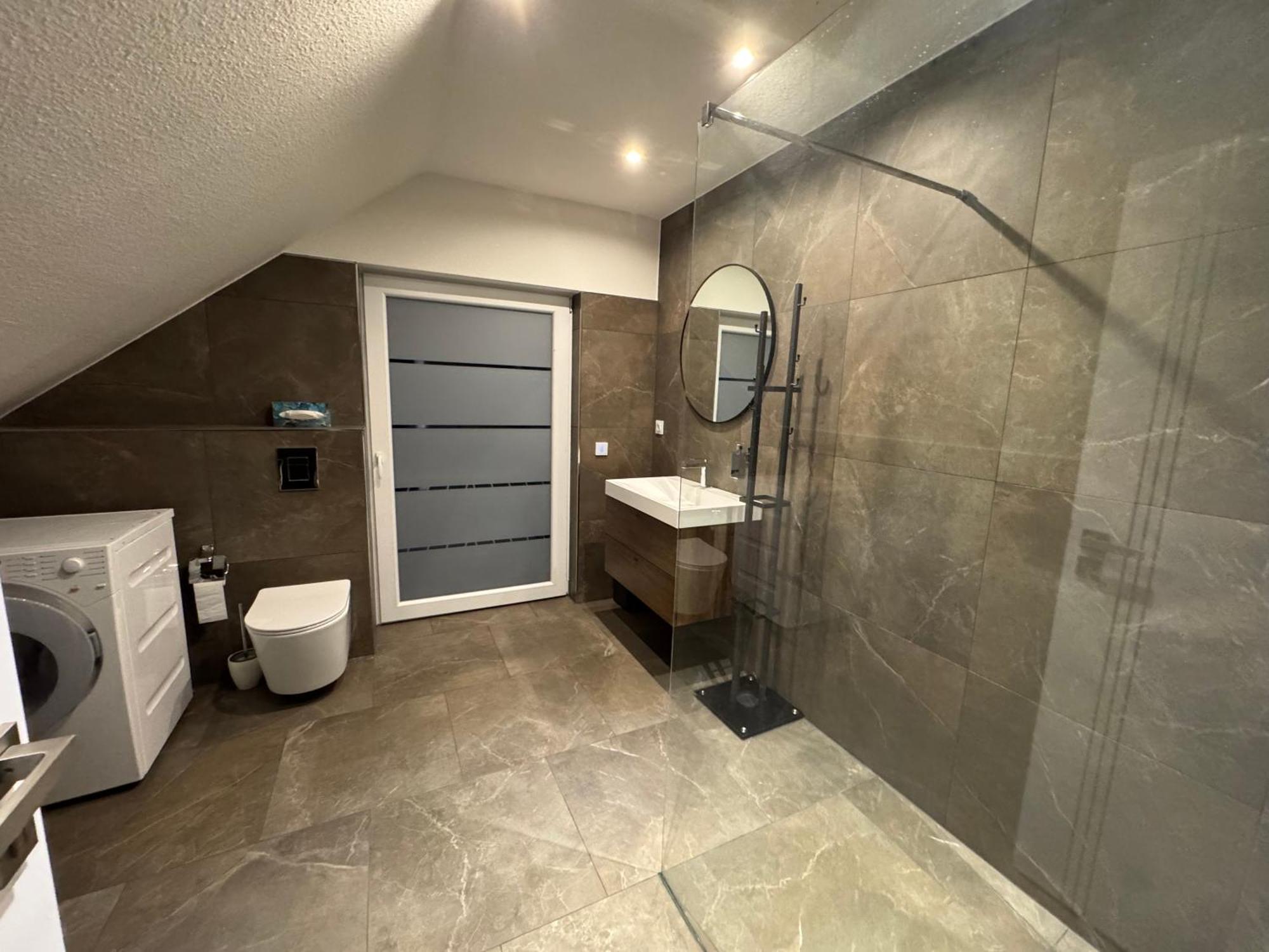 Modern House Gehrden Auf 2 Etagen, Nice Garten, Barbecue, Contactless Check-In, Free Parking Εξωτερικό φωτογραφία